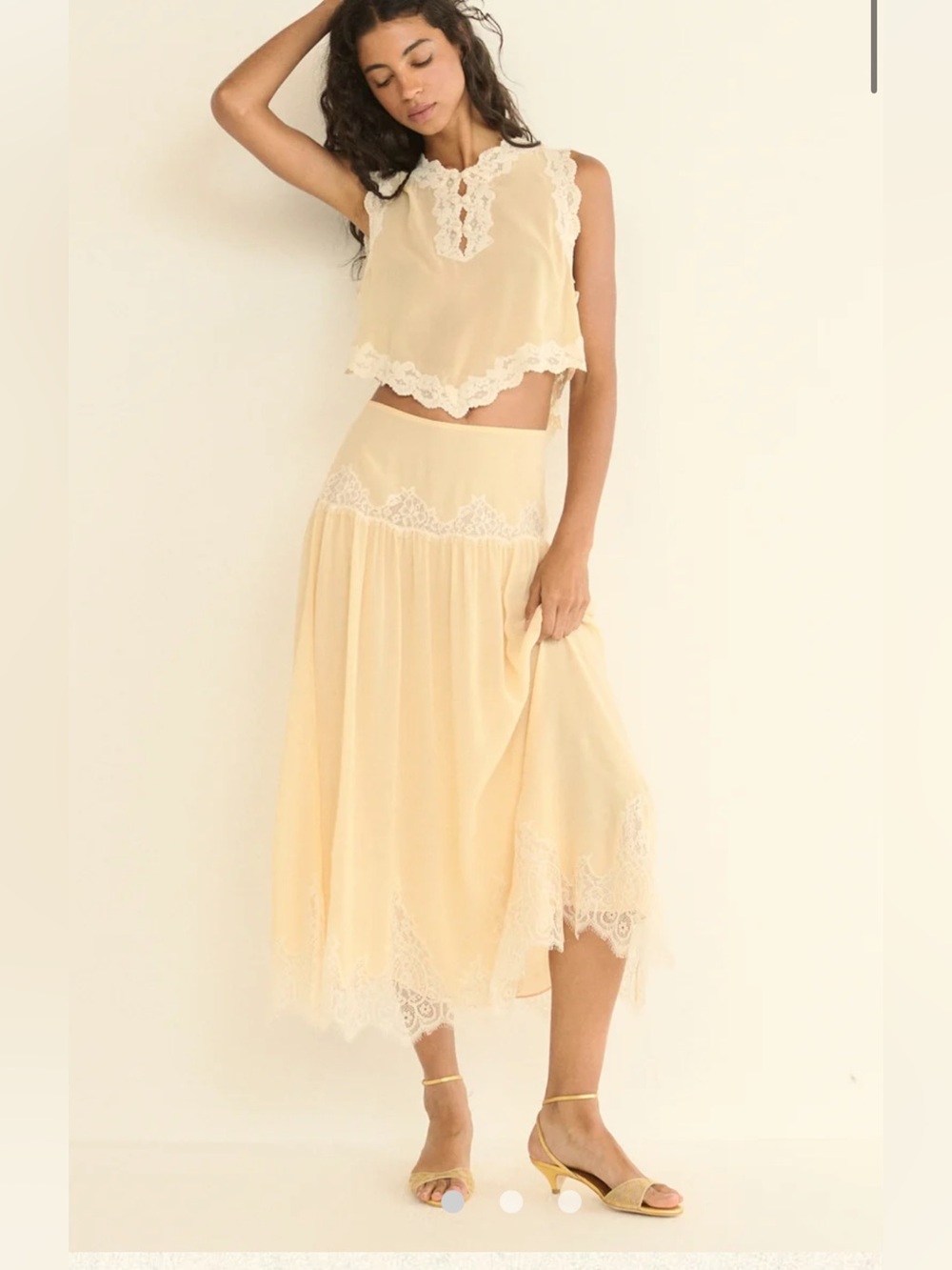 Doen Giorgine Skirt and Viola Top Set
